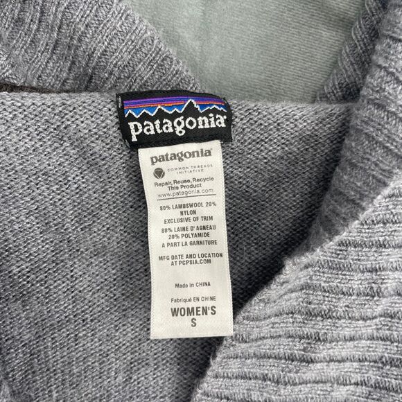 Patagonia Cardigan Sweater Womens Small Gray Lambswool Button Up Hooded Knit - Picture 4 of 11